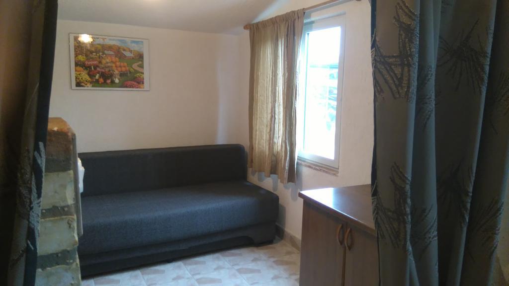 Nella Apartments Šišan 外观 照片
