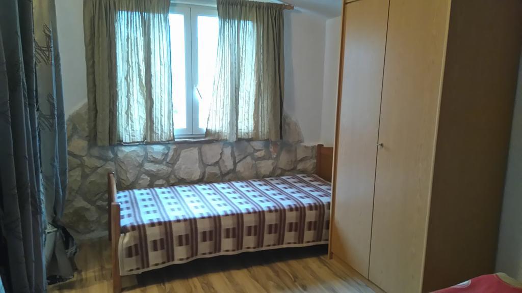 Nella Apartments Šišan 外观 照片